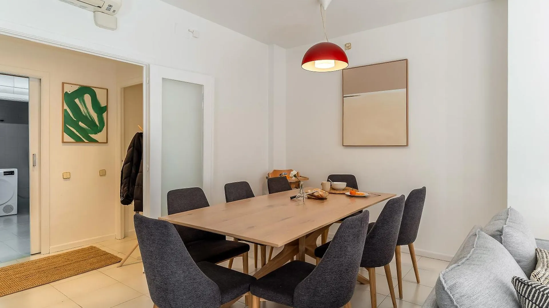 Canela Homes Barcelona Ninot Apartment
